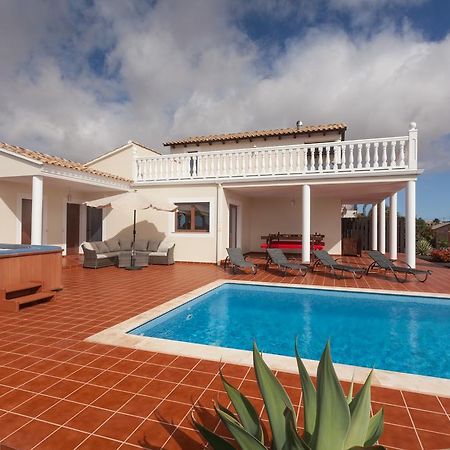 The Fit Retreat Hotel Lajares Exterior foto